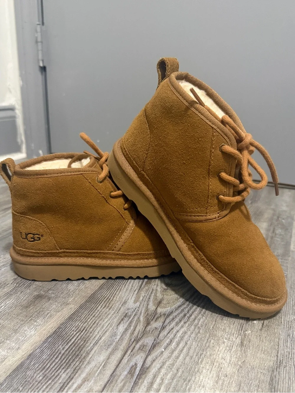 UGG Kids Chestnut Brown Suede Lace-Up Ankle Boots
